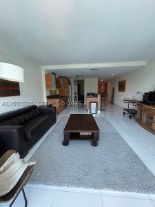 Comprar apartamento no Artech 216