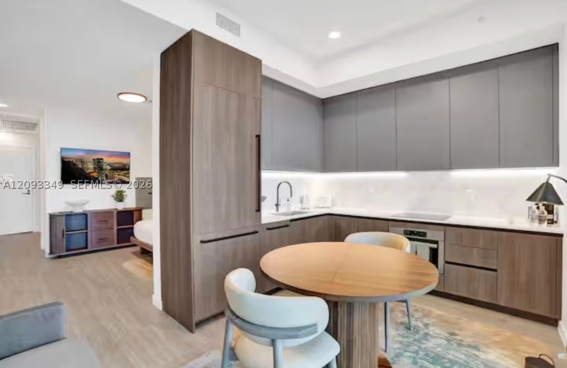 Comprar apartamento en 72 Park Miami Beach 1905
