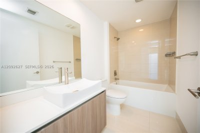 Comprar apartamento no Cassa Brickell 701