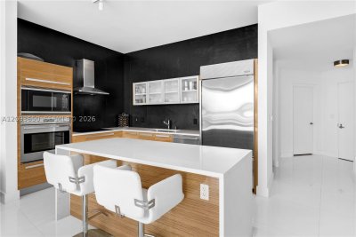 Aluguel de apartamento no Paramount Bay 608