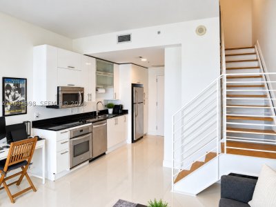 Comprar apartamento no Infinity on Brickell 2409