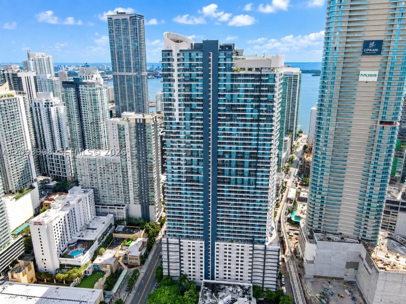 Comprar apartamento no Infinity on Brickell 2409