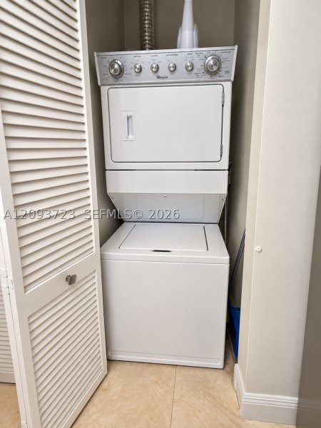 Condo for sale at One Tequesta Point 3007