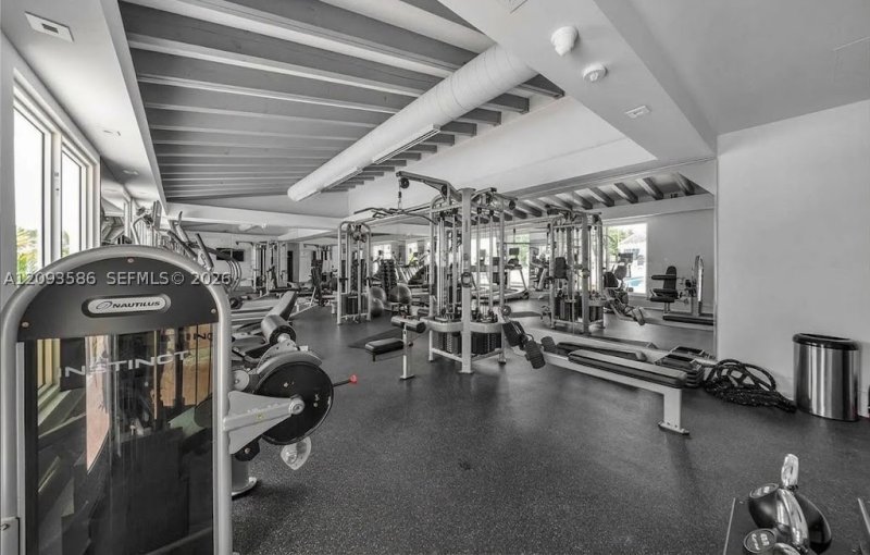 Condo for sale at Royal Club Condo 1502