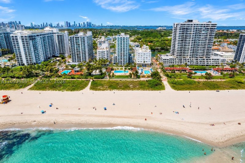 Condo for sale at Royal Club Condo 1502