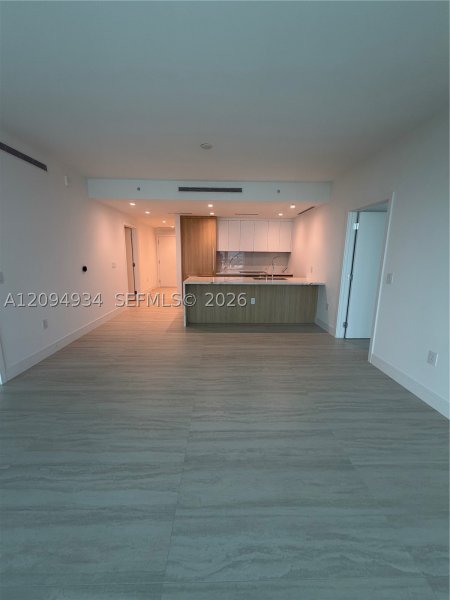 Aluguel de apartamento no One Park Tower by Turnberry 2408