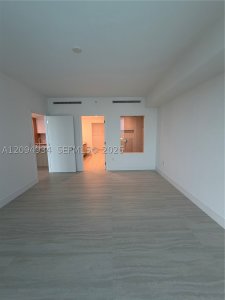 Aluguel de apartamento no One Park Tower by Turnberry 2408