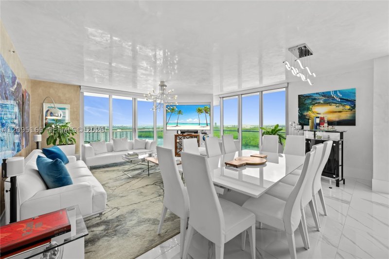 Alquiler de apartamento en Parque Towers at St. Tropez 5-2302