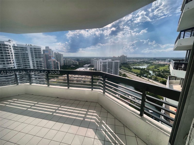 Apartment for rent at Mystic Pointe 400 3002