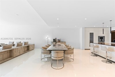 Comprar apartamento no Aston Martin Residences 3304C