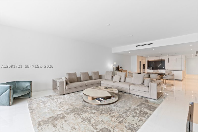 Comprar apartamento no Aston Martin Residences 3304C