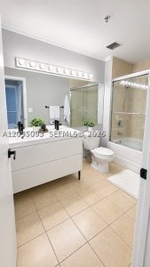 Comprar apartamento no Brickell on the River North 4118
