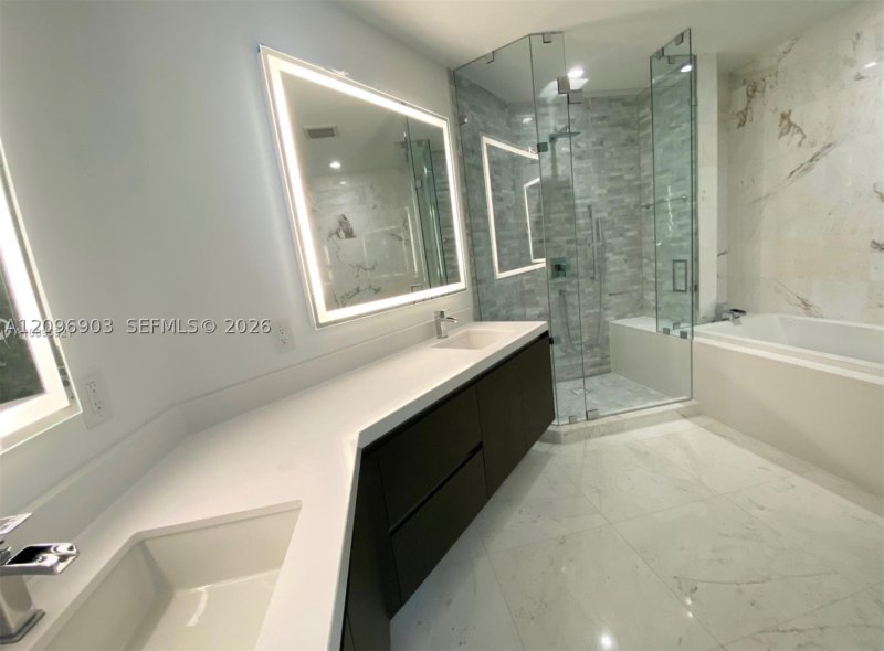 Apartment for rent at Paramount Miami WorldCenter 3609