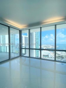 Paramount Miami WorldCenter Apt #3609