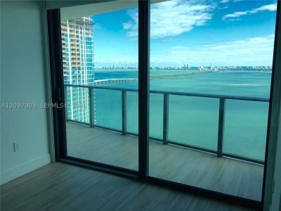 Alquiler de apartamento en Icon Bay 3104