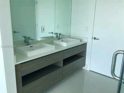 Alquiler de apartamento en Icon Bay 3104