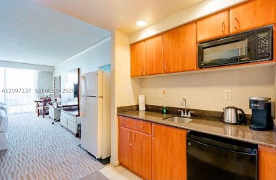 Comprar apartamento en Trump International Sonesta Beach Resort 512