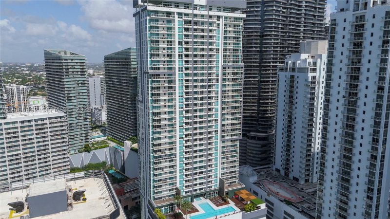 Condo for sale at The Bond 1409