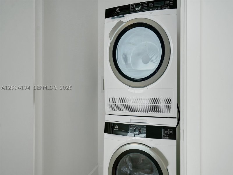 Property photo # 8