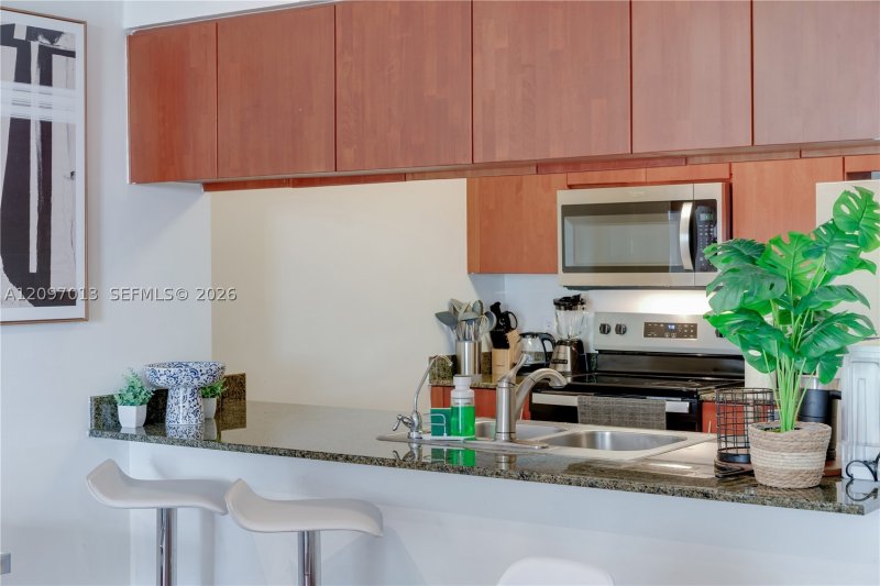 Condo for sale at The Club At Brickell Bay 1705