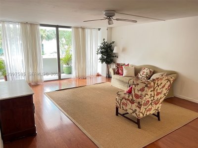 Property photo # 6