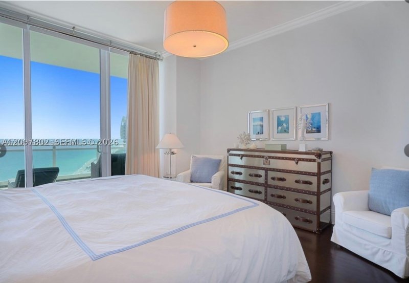 Apartment for rent at Ritz Carlton One Bal Harbour 1805