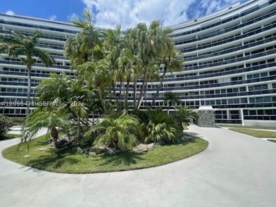 Property photo # 0