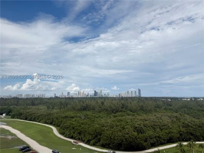 Aluguel de apartamento no One Park Tower by Turnberry 901