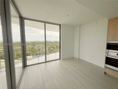 Aluguel de apartamento no One Park Tower by Turnberry 901