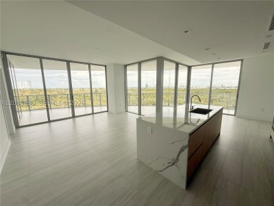 Aluguel de apartamento no One Park Tower by Turnberry 901