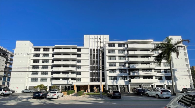 Property photo # 0