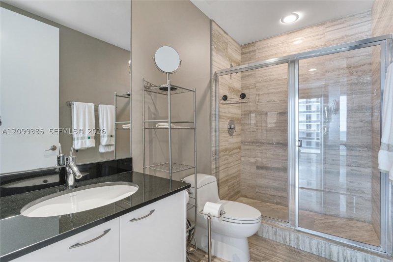 Apartment for rent at Trump Tower Two 3002