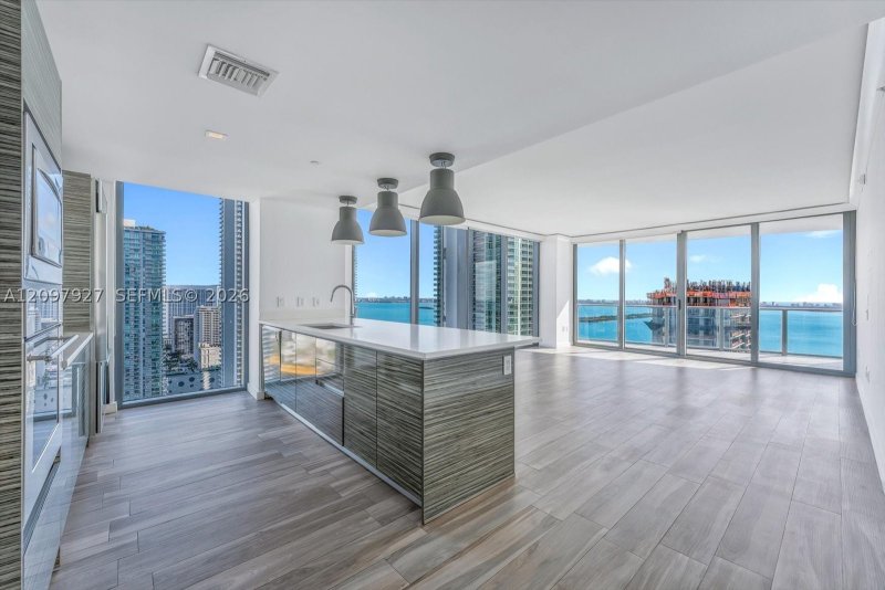 Condo for sale at Icon Bay 3301