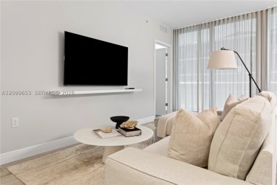 Alquiler de apartamento en Brickell Heights East 1708