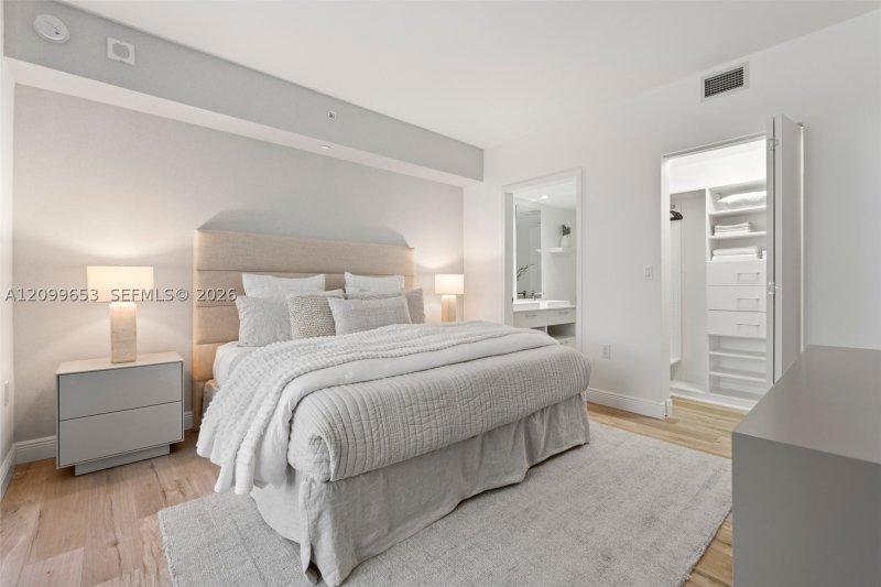 Alquiler de apartamento en Brickell Heights East 1708
