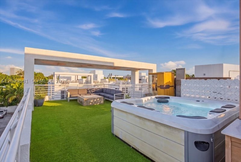 Comprar apartamento en One Bay Residences 202