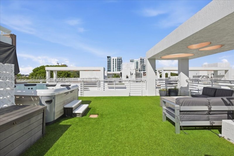 Comprar apartamento en One Bay Residences 202