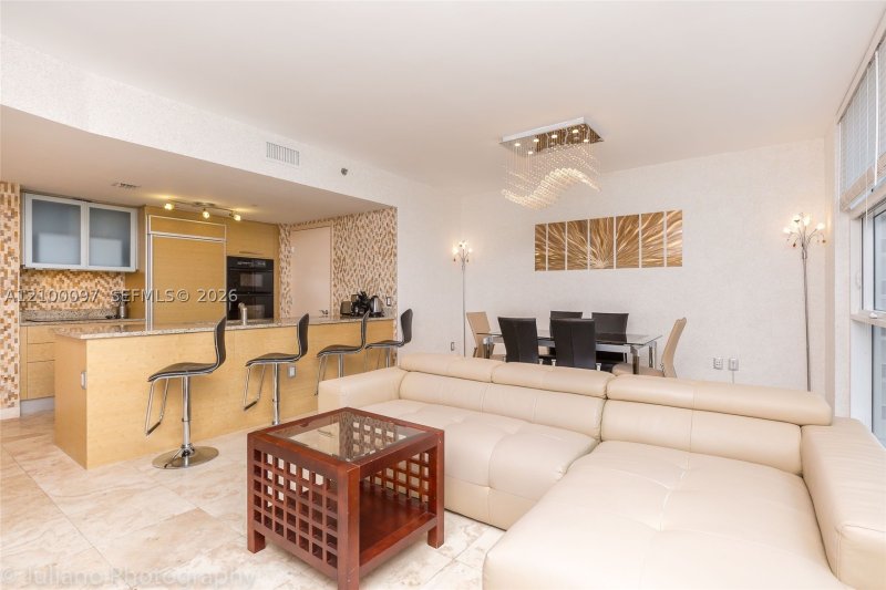 Aluguel de apartamento no Beach Club Two 1107