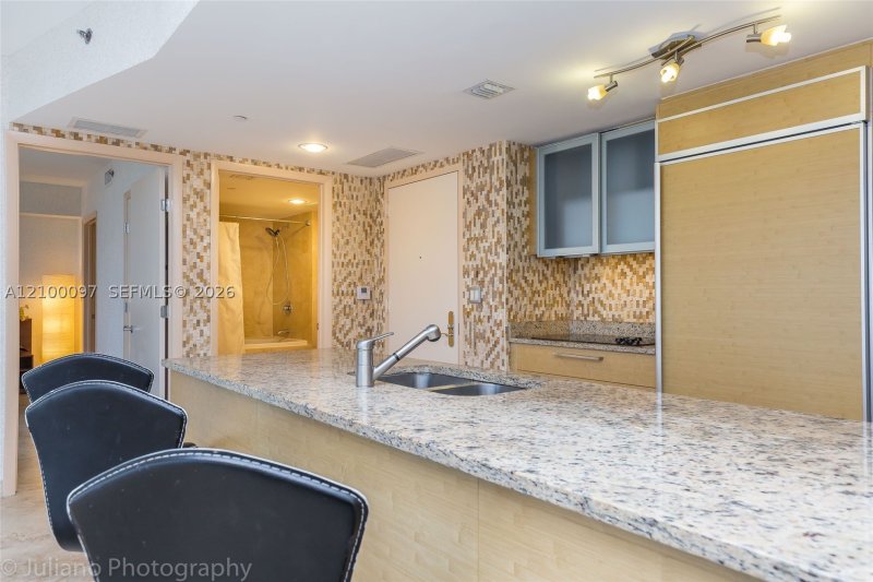 Aluguel de apartamento no Beach Club Two 1107
