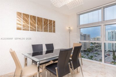 Aluguel de apartamento no Beach Club Two 1107