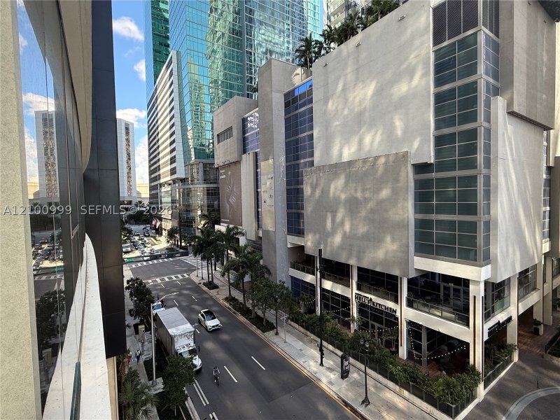 Comprar apartamento en Aston Martin Residences 506E