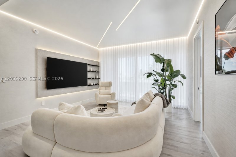 Condo for sale at Trump Palace 602
