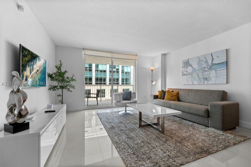 Apartment for rent at The Club At Brickell Bay 3908