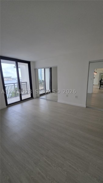 Alquiler de apartamento en Brickell Key Two 926