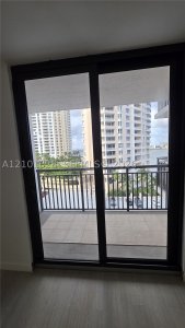 Alquiler de apartamento en Brickell Key Two 926