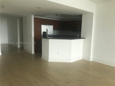 Aluguel de apartamento no One Fifty One at Biscayne 2204