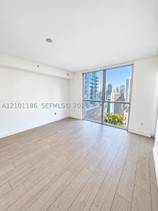 Comprar apartamento en The Bond 1606