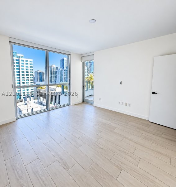 Comprar apartamento en The Bond 1606