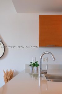 Comprar apartamento en Midtown Midblock 810