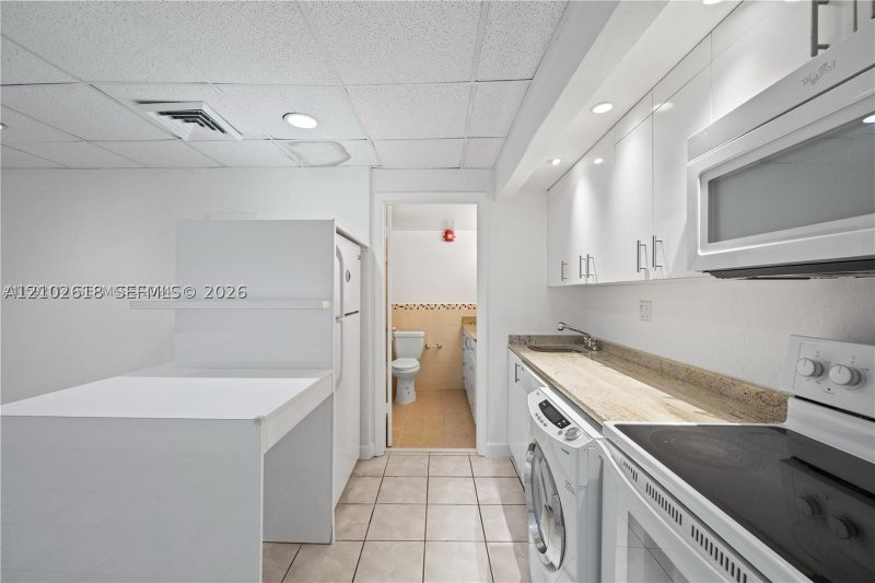 Property photo # 2